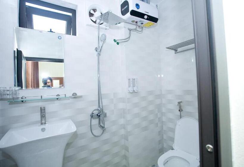 اتاق استاندارد سه نفره, Golden Forest Homestay