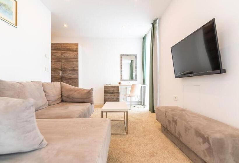 סוויטת ג'וניור, Park Superior 3