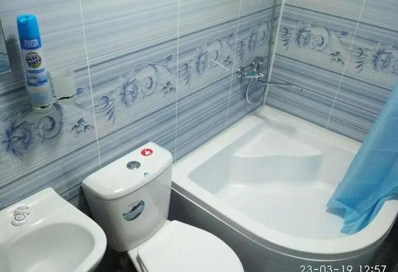 اتاق راحتی سه تخته, Mubina Khiva B&b