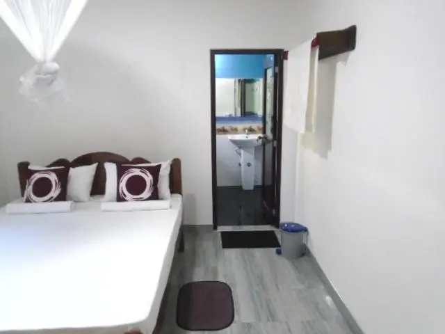 ファミリールーム, Tourist Holiday Inn