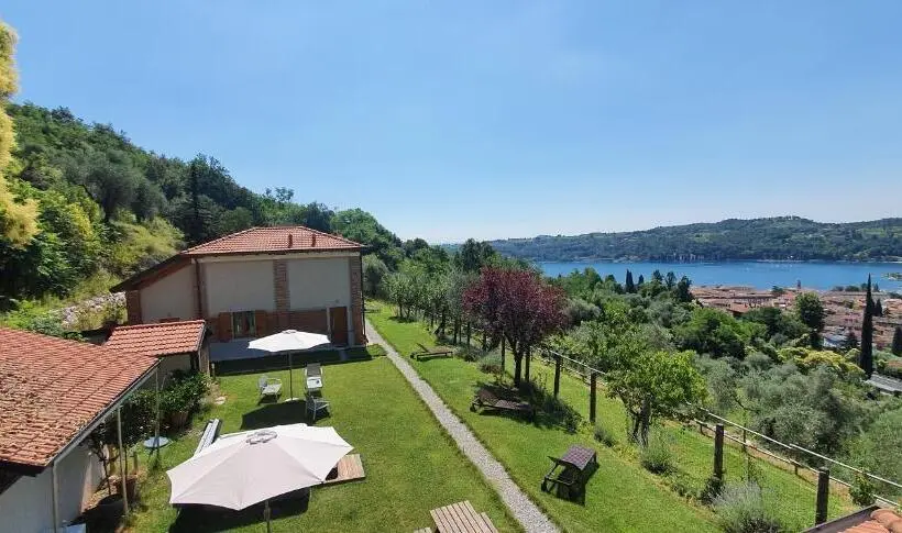 レイクビュースタンダードルーム, Agriturismo Podere Nigriano
