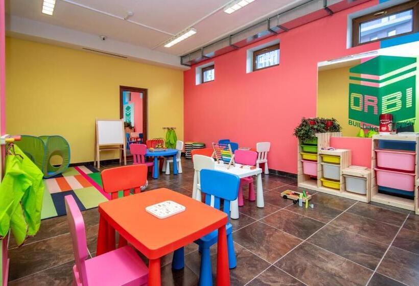 آپارتمان 1 خوابه با چشم‌انداز, Orbi Bakuriani Apartment 731