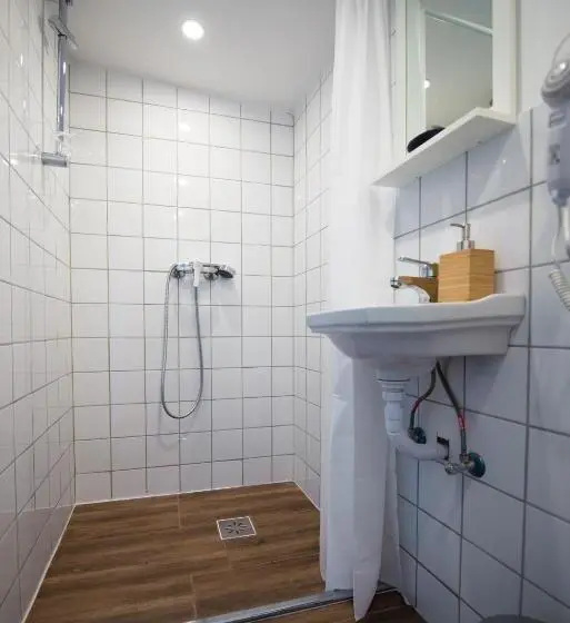 Basis Einzelzimmer, Chesscom Guesthouse