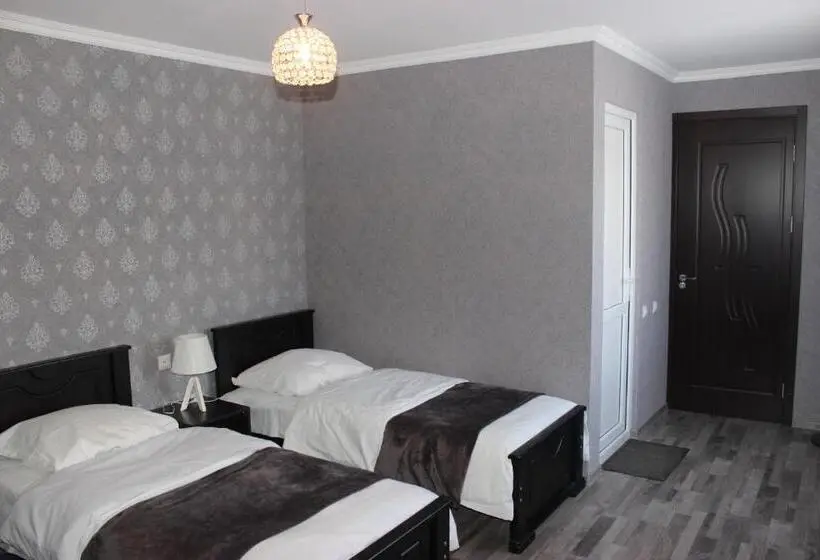 اتاق استاندارد سه نفره, Guesthouse Elia