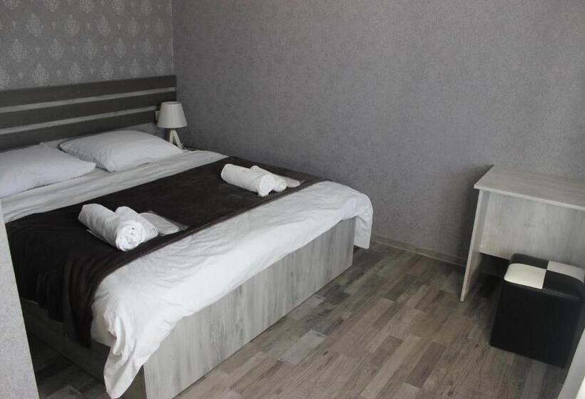 اتاق لوکس, Guesthouse Elia