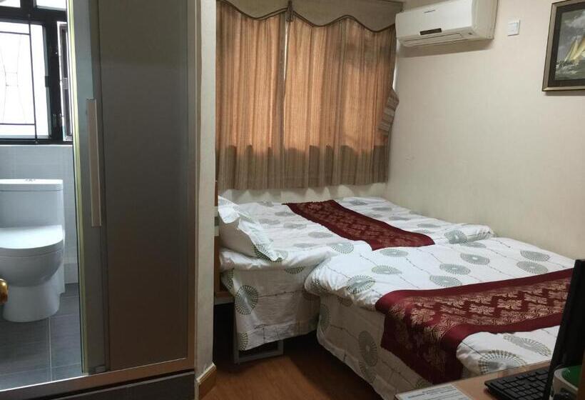اتاق استاندارد چهار تخته, Hk Tai San Guest House