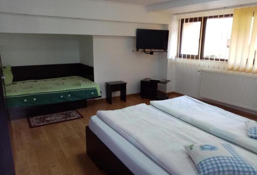 ファミリールーム, Pensiunea Sebastian