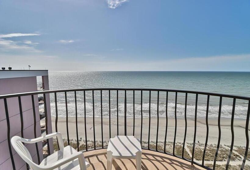 1 Bedroom Penthouse Apartment, Suites At The Beach