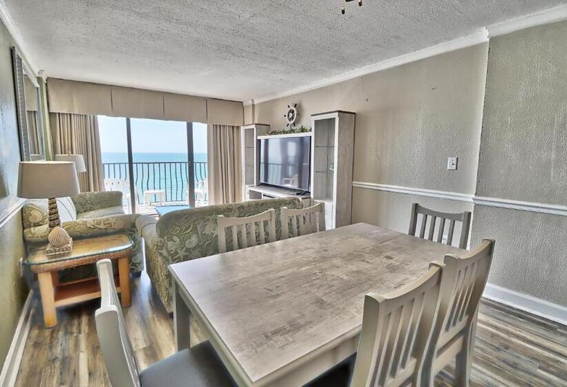 1 Bedroom Penthouse Apartment, Suites At The Beach