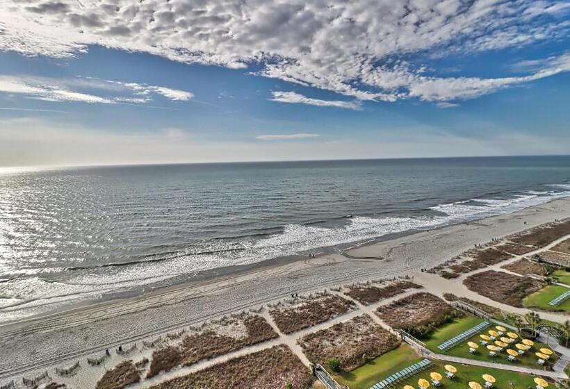 1 Bedroom Penthouse Apartment, Suites At The Beach