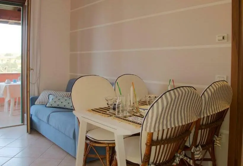 Family flat with lake view, Bellasirmione   Acquachiara