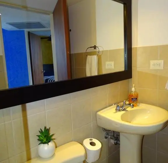 バルコニー付き1ベッドルームアパートメント, Jaco Beach Condos