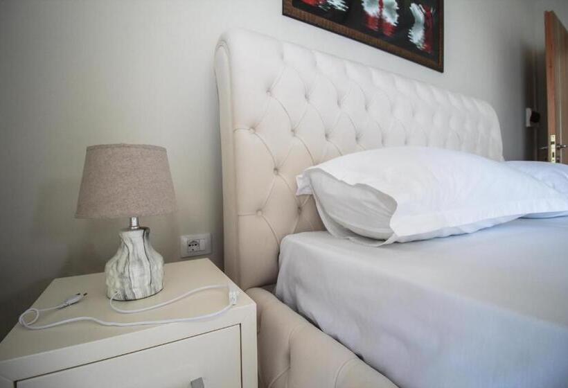 اتاق استاندارد با تخت بزرگ, Apartments Romario