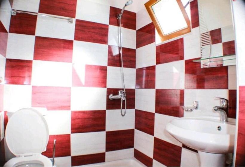 1 Bedroom Apartment with Terrace Sea View, Apartments Romario