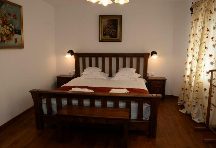 침실 2개 스위트, Carolina House