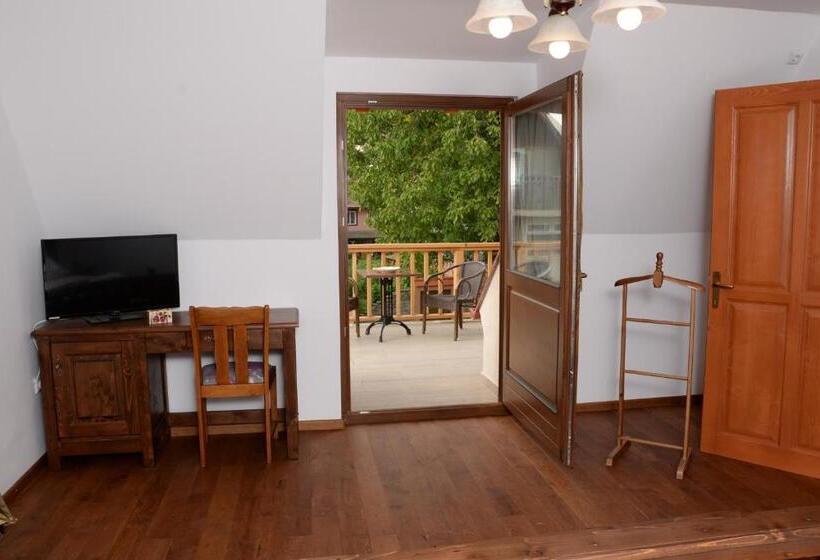اتاق استاندارد با تراس, Carolina House