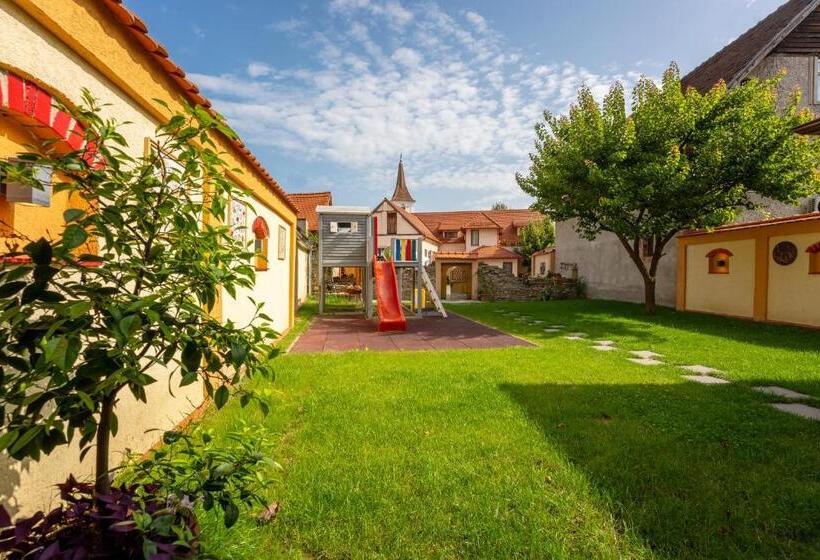 침실 1개 테라스 아파트, Carolina House