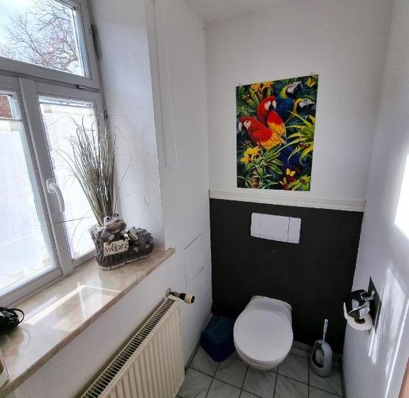 标准三人间, Gasthof Goldener Stern