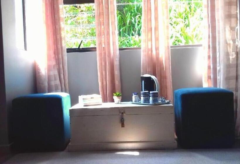 اتاق استاندارد با چشم‌انداز باغ, Sea La Vie Beach House