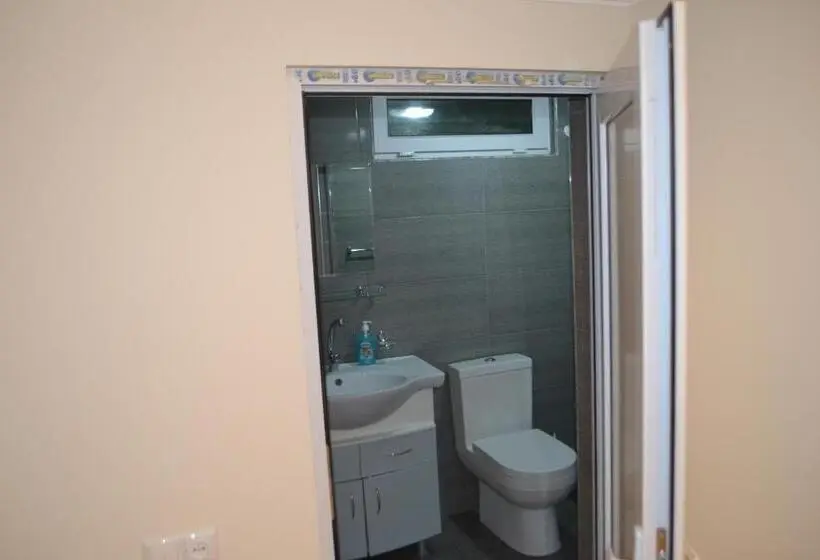 اتاق استاندارد سه نفره, Tskaltubo Guest House On Mirian Mepe