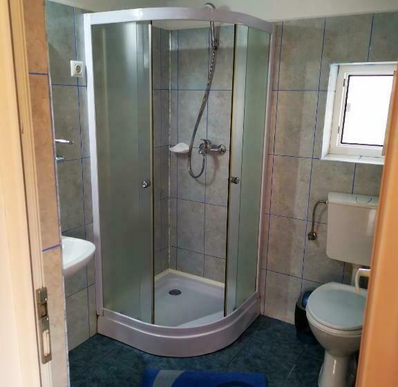 Семейный Номер, Casa Nelu Pescaru