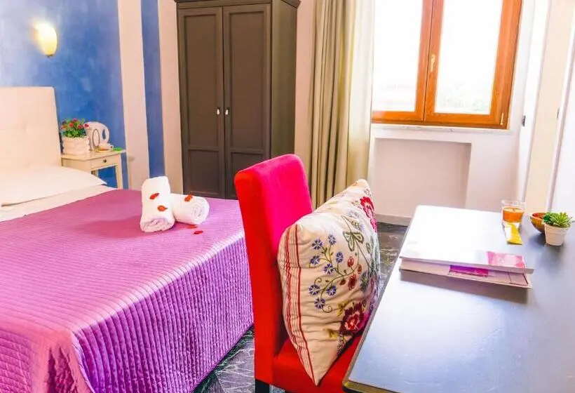 اتاق استاندارد چهار تخته, Diana Inn Accommodations
