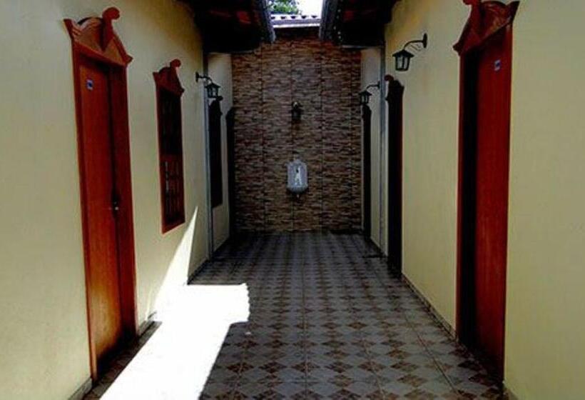 غرفة عادية خماسية, Pousada Das Orquídeas