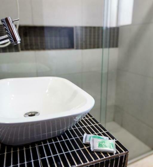 اتاق استاندارد سه نفره, Pousada Do Mano