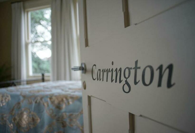 سوئیت با وان آب گرم, Issey Manor