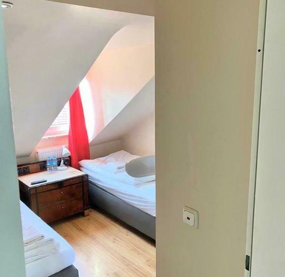 Номер Стандарт, Franken An Der Messe