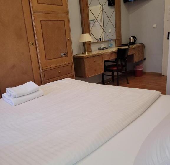 Номер Стандарт, Franken An Der Messe