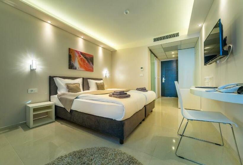 Superior room with lake view, Laki Hotel & Spa