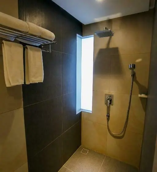 اتاق پرمیوم با چشم‌انداز دریا, Solea Mactan Resort