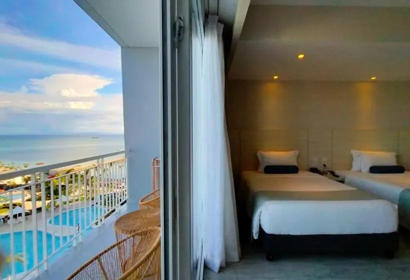 اتاق پرمیوم با چشم‌انداز دریا, Solea Mactan Resort