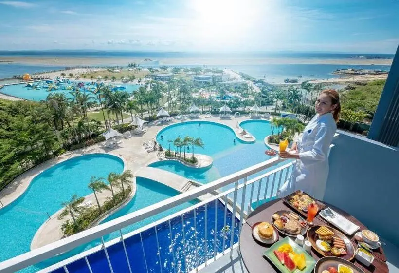 اتاق پرمیوم با چشم‌انداز دریا, Solea Mactan Resort