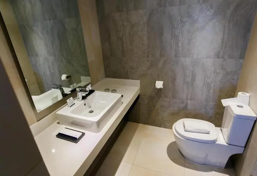 اتاق پریمیوم با چشم‌انداز باغ, Solea Mactan Resort