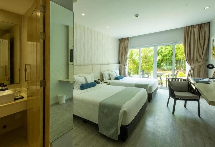Номер Superior, Solea Mactan Resort