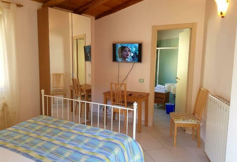 اتاق لوکس, B&b La Pitagora