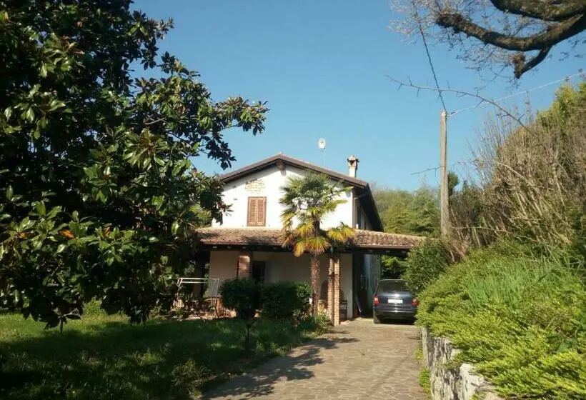 ガーデンビュースタンダードルーム, B&b Soiano Del Lago