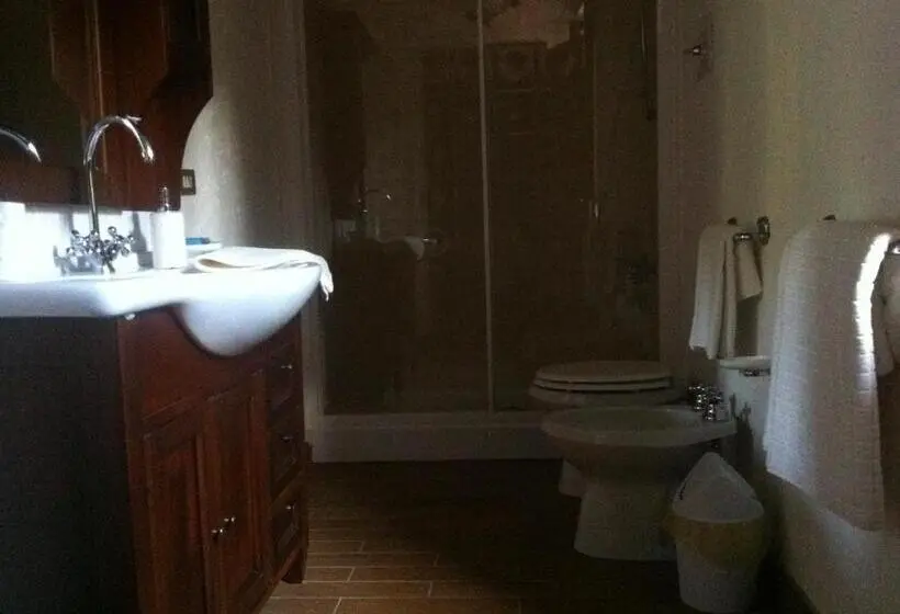 庭の見えるスタンダードトリプルルーム, B&b Soiano Del Lago