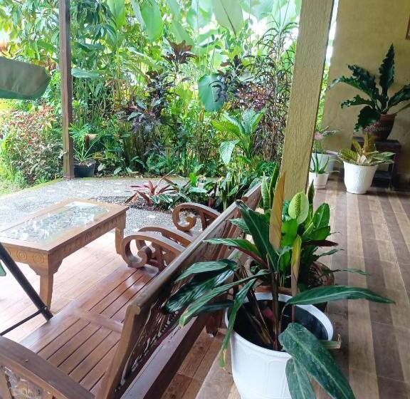Трехместный Номер Deluxe, Amartya Puri Green Cottages