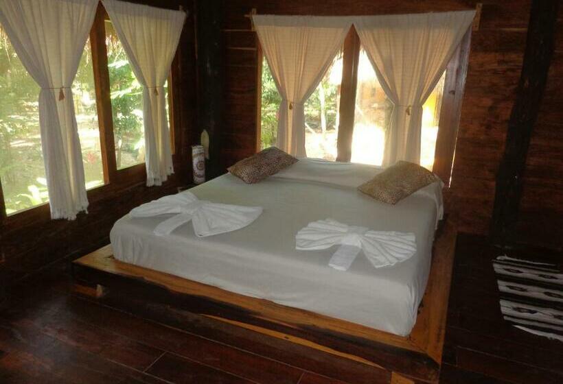 Cameră Triplă Deluxe, Casa Mango