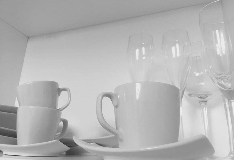 デラックススイート, Conte Max Rooms