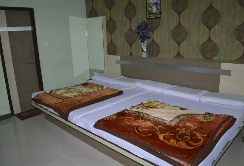 Deluxe Familienzimmer, Mittal Inn