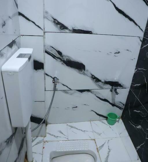 Standardrum, Mittal Inn