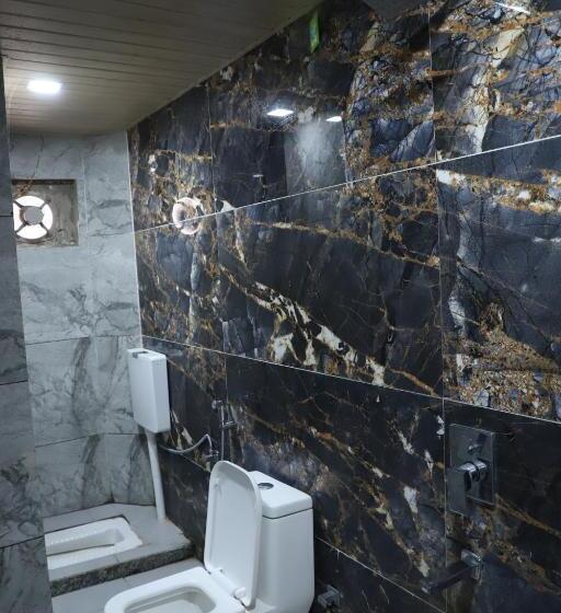 Familjerum, Mittal Inn