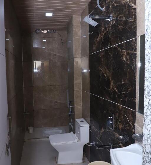 Familjerum, Mittal Inn