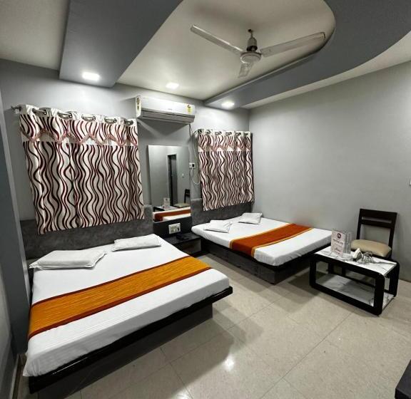 Deluxe Familjerum, Mittal Inn