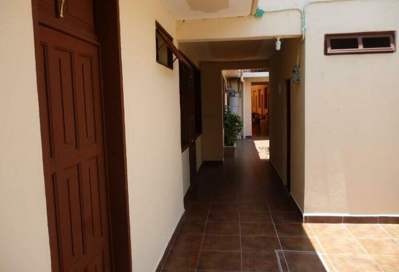 스탠다드 트리플 룸, San Martin