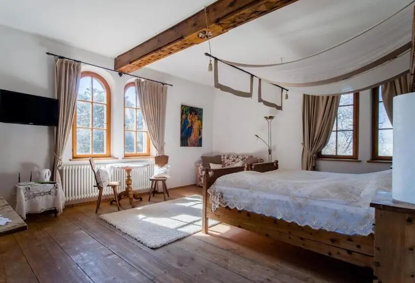 テラス付きスタンダードルーム, Schloss Castel Pienzenau   Guestrooms & Apartments   B&b Hotel & Restaurant